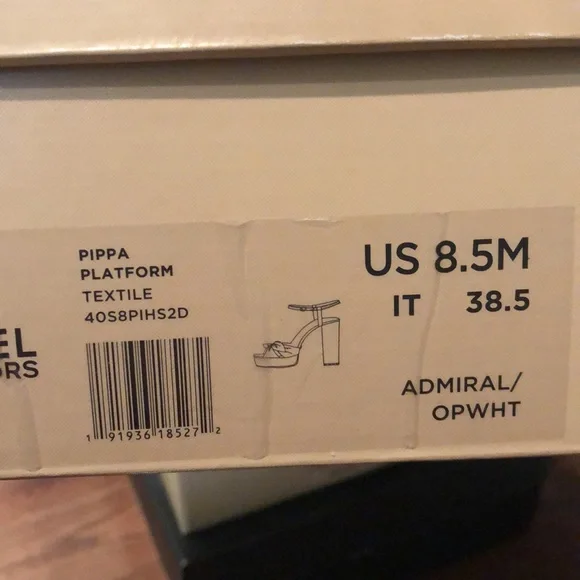NWT Michael Michael Kors Pippa Platform - Picture 6 of 6